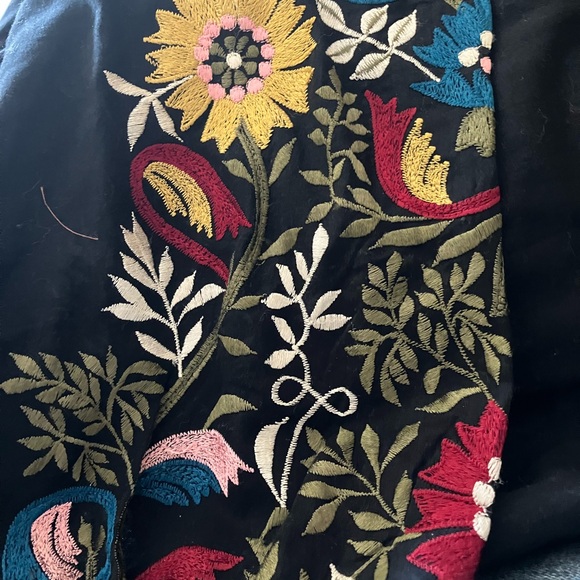 Anthropologie Misa Seine Embroidered Black Off the Shoulders Midi Dress.  Medium - Picture 9 of 12